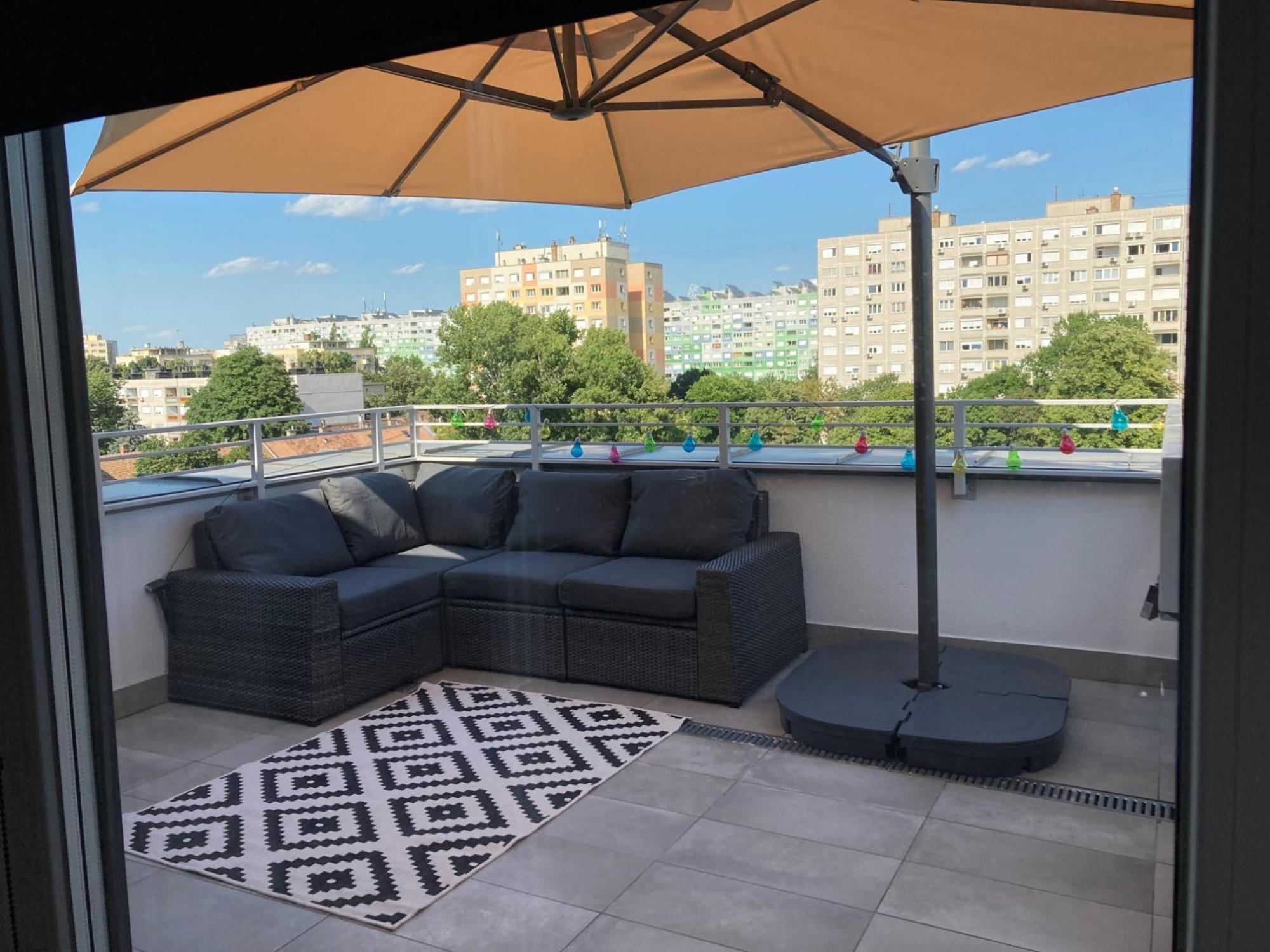 Buda Panorama Terrace Apartment Budapeste Exterior foto